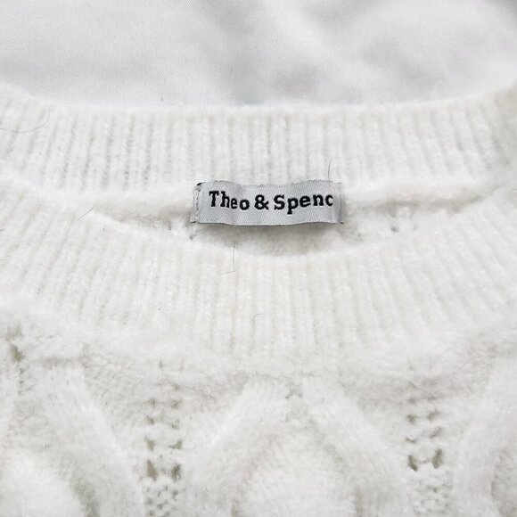 Theo & Spence Womens White Crewneck Pullover Sweater Size Small
Lot F - Picture 4 of 9